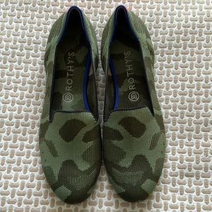 Excellent condition - green camouflage Rothy loafers